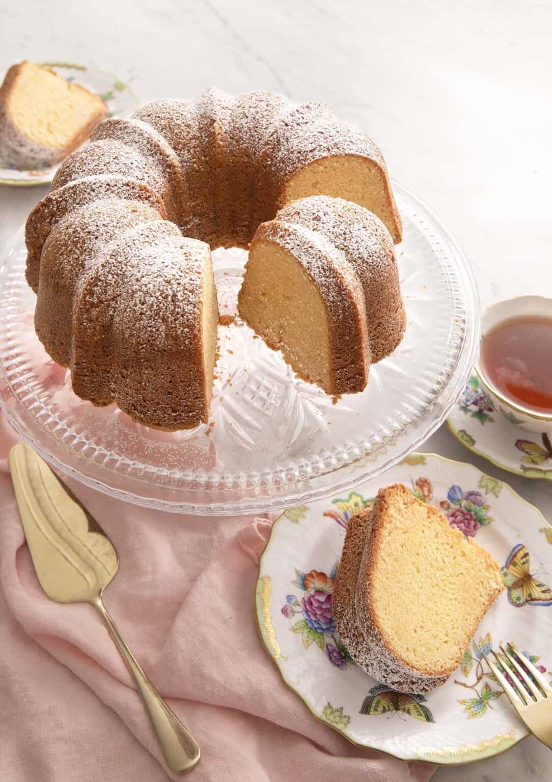 Sour Cream Pound Cake – Classic Richness in Every Slice